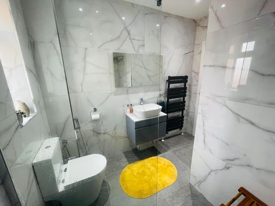 Rooms In A Beautiful House With Free On St Parking Brighton Exteriör bild