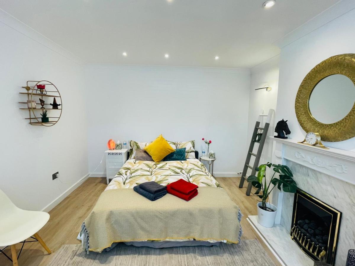 Rooms In A Beautiful House With Free On St Parking Brighton Exteriör bild