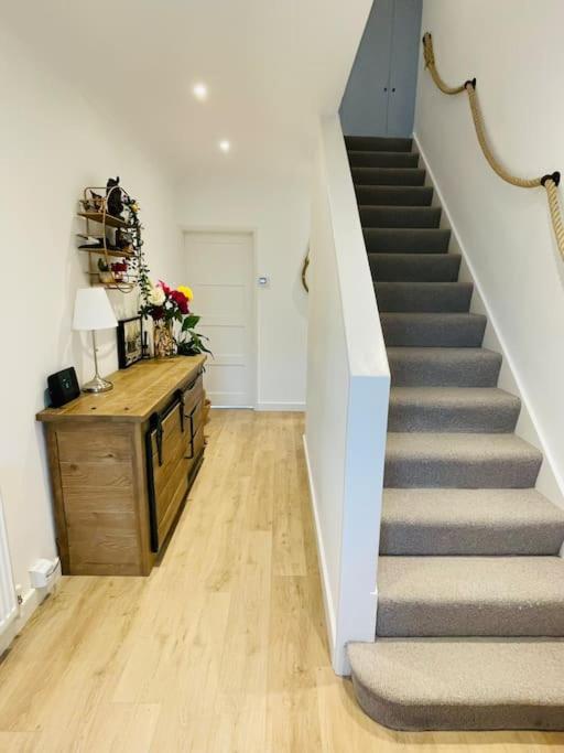 Rooms In A Beautiful House With Free On St Parking Brighton Exteriör bild